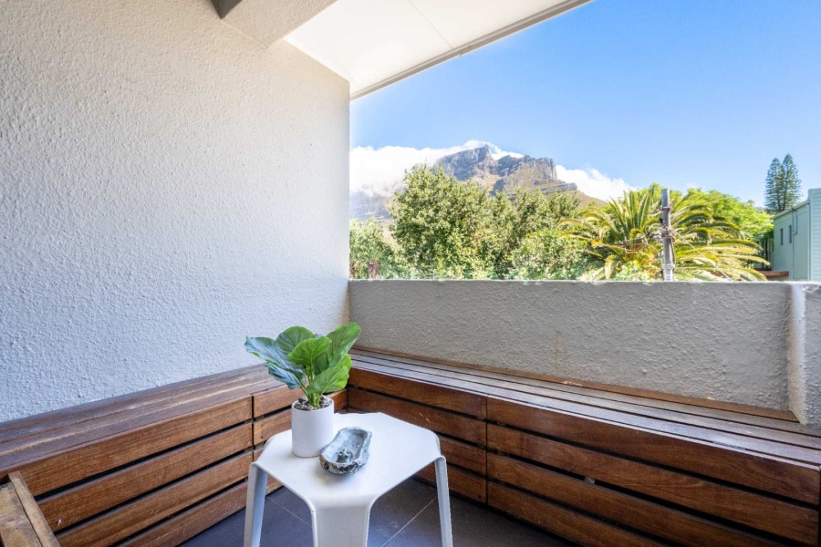To Let 2 Bedroom Property for Rent in Gardens Western Cape